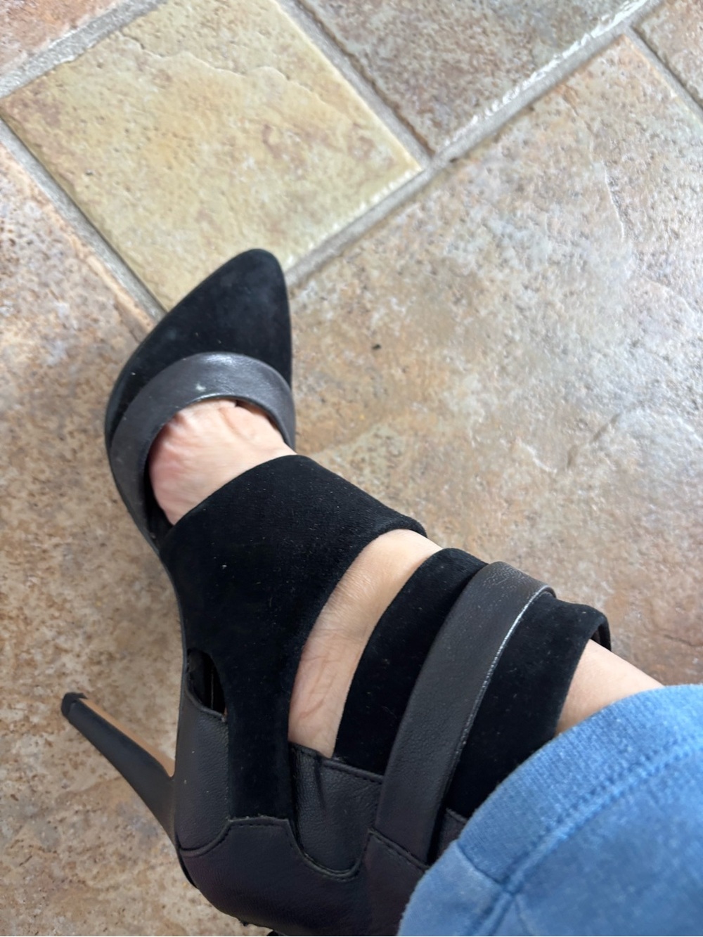 Dolce Vita Black Suede Strappy Pointed-Toe Heels